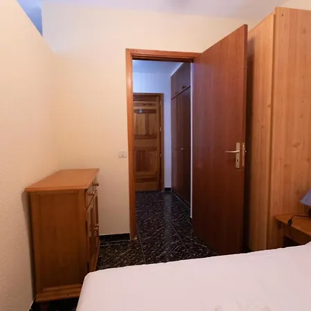 Little Jetty El Pris