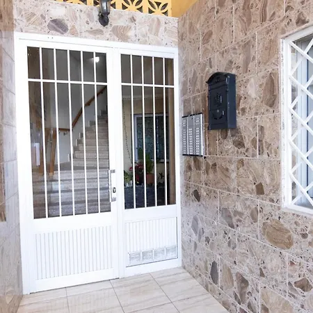 Little Jetty Apartment El Pris