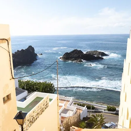 Little Jetty Апартаменты